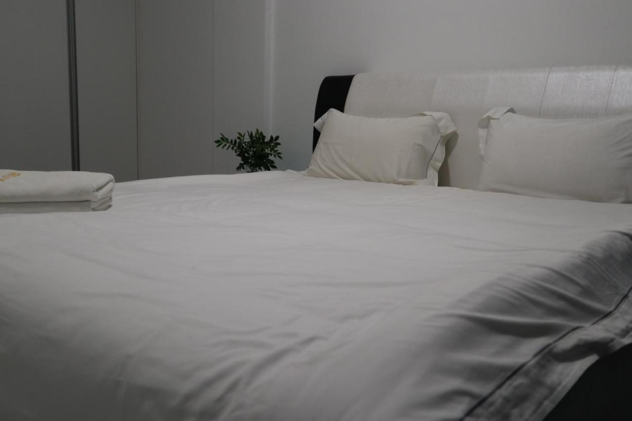 Zen66 @ Roxy Serviced Apartment Kuching Kültér fotó